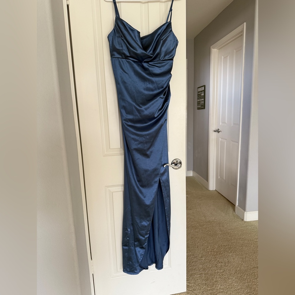 Elegant Blue Satin Dress Windsor